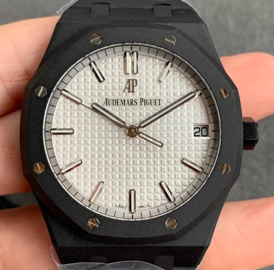 ZF Factory Audemars Piguet Royal Oak 15500 V2 White Dial Watch