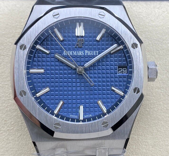 ZF Factory AP Royal Oak 15500 Blue Dial Replica Watches