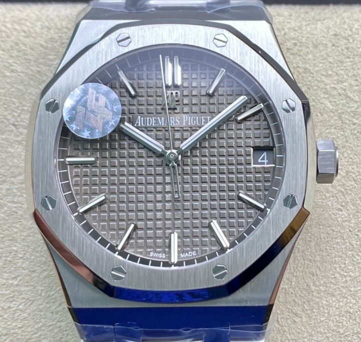 ZF Factory Audemars Piguet Royal Oak 15500 Grey Dial Replica