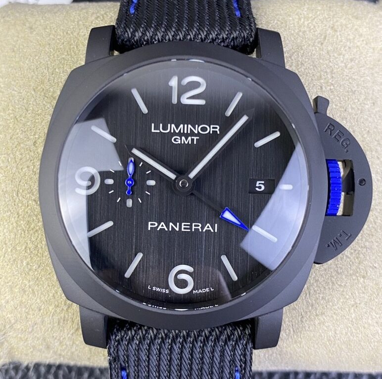 VS Factory Replica Panerai Luminor GMT PAM1176 Black Ceramic Case