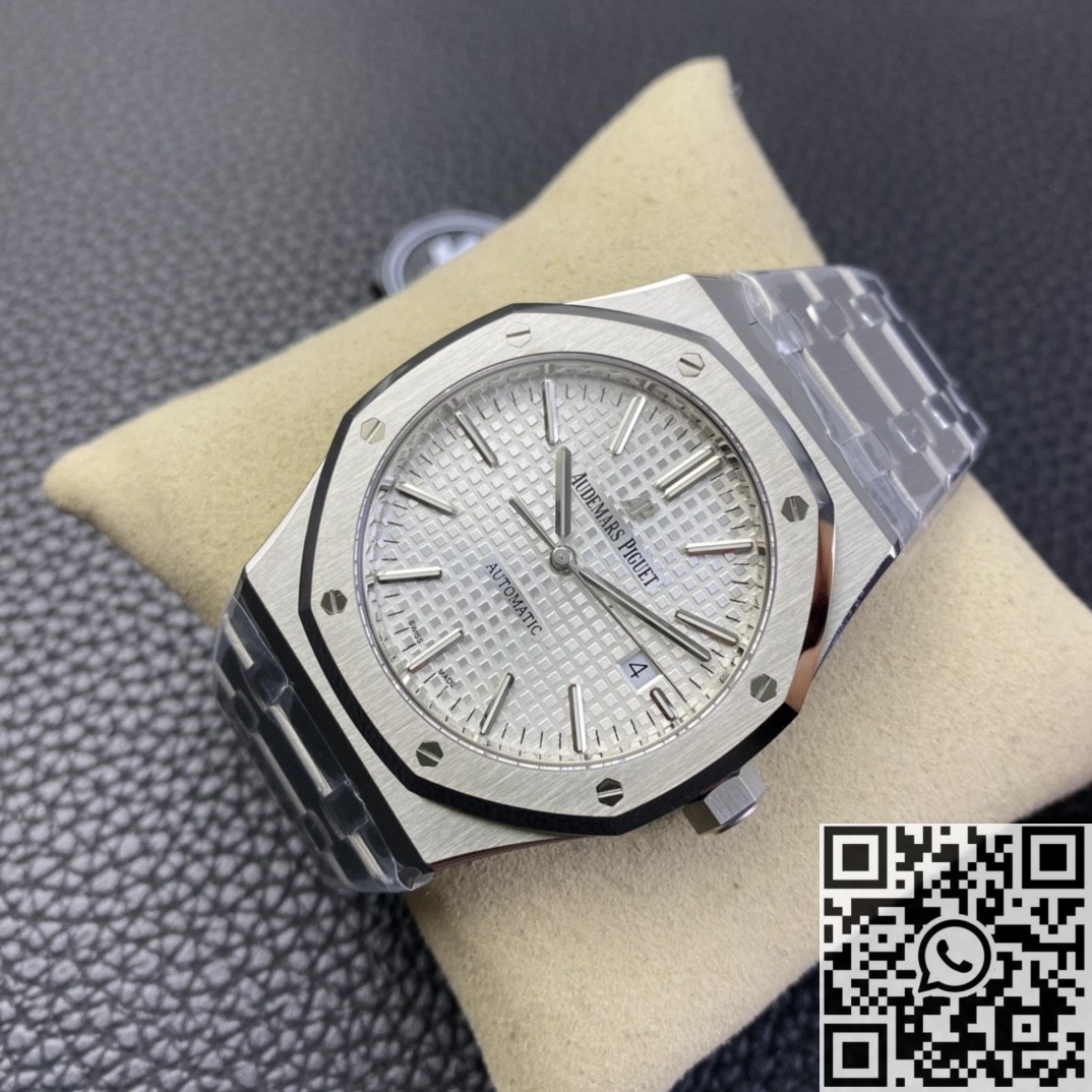 ZF Factory Replica Audemars Piguet Royal Oak 15400ST.OO.1220ST.02 Version White Dial Series