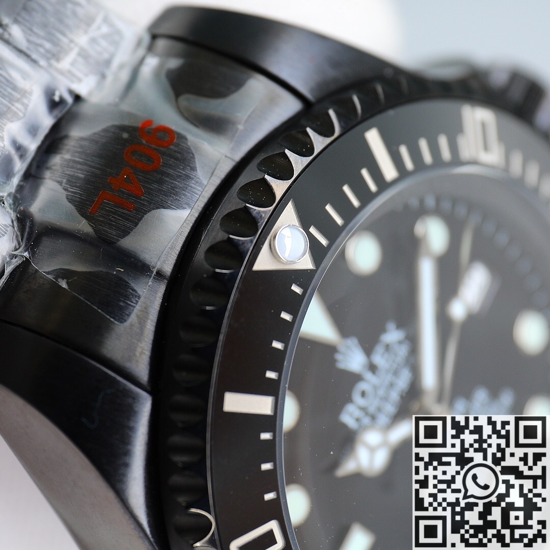 Customized Rolex Submariner Series Black Dial