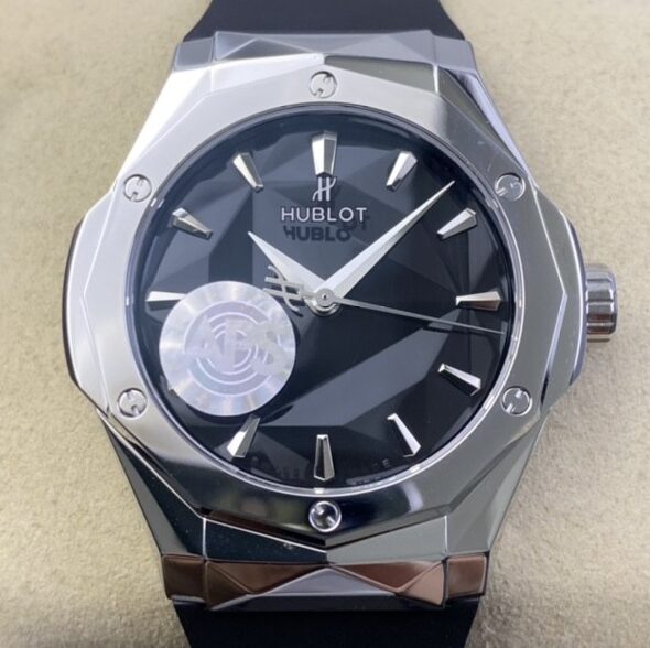 APS Factory Replica Hublot Classic Fusion 550.NS.1800.RX.ORL19 Black Dial