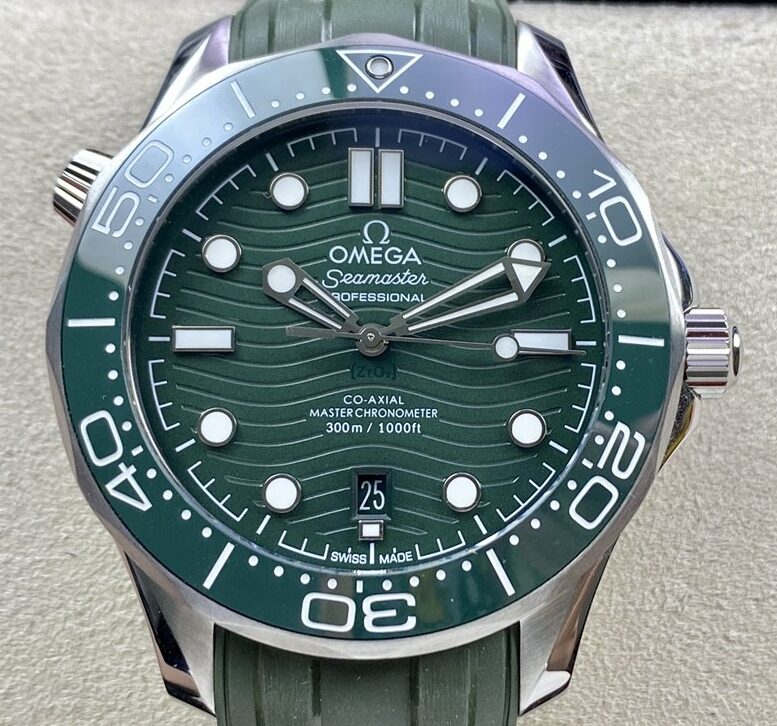 VS Factory Replica Omega Seamaster Diver 300M 210.32.42.20.10.001 Green Rubber Strap Series