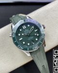 VS Factory Replica Omega Seamaster Diver 300M 210.32.42.20.10.001 Green Rubber Strap Series