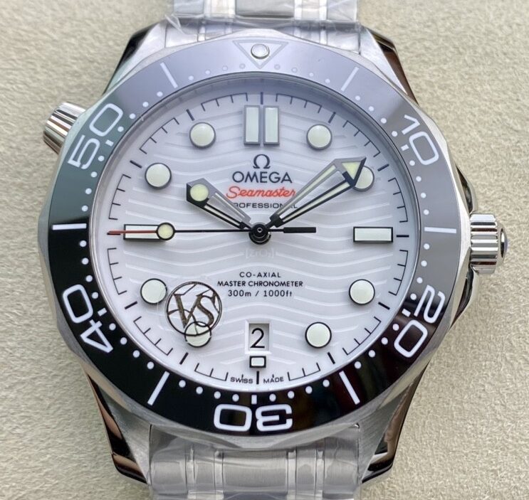 VS Factory Replica Omega Seamaster Diver 300M 210.30.42.20.04.001 White Dial Series