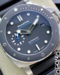 VS Factory Replica Watches Panerai Submersible PAM00683 Black Dial