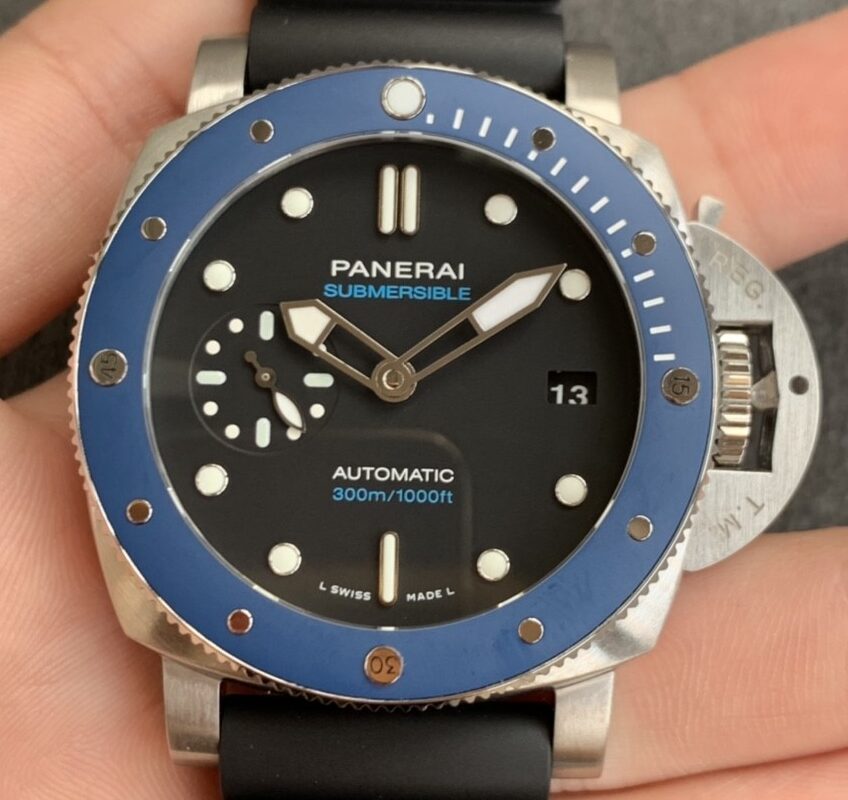 VS Factory Replica Watches Panerai Submersible PAM01209 Black Dial