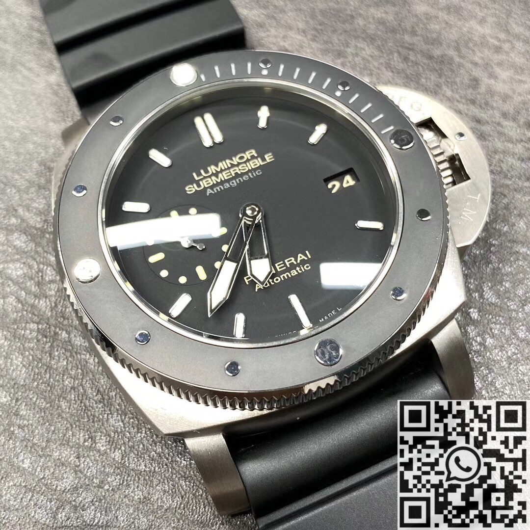 VS Factory Replica Watches Panerai Submersible PAM00389 Black Dial 47MM