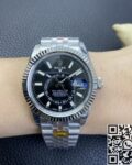 Noob Factory Replica Rolex Sky Dweller M336934-0008 Gloss Black Dial