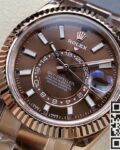 Noob Factory Replica Rolex Sky Dweller M326935-0006 Rose Gold Watch Series