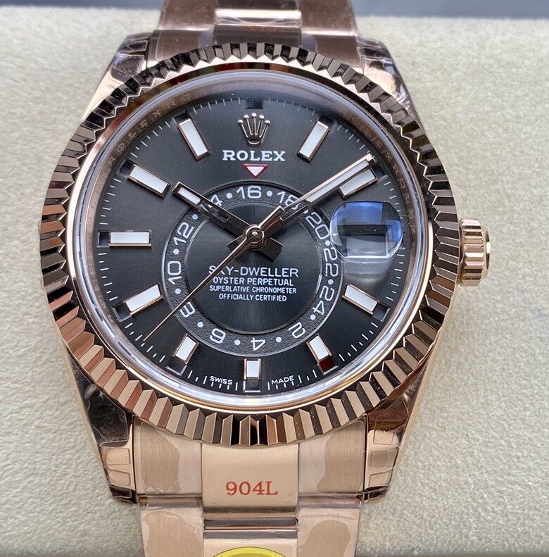 Noob Factory Replica Rolex Sky Dweller M326935-0007 Rose Gold Watch Series