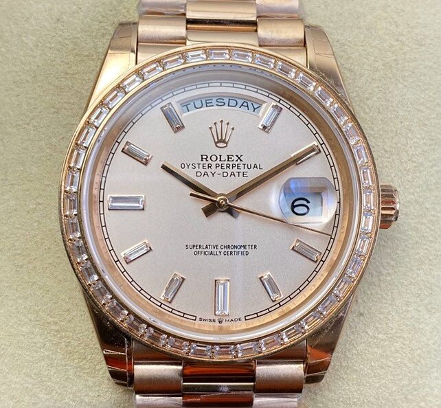 EW Factory Custom Rolex Day Date Rose Gold Diamond Watch