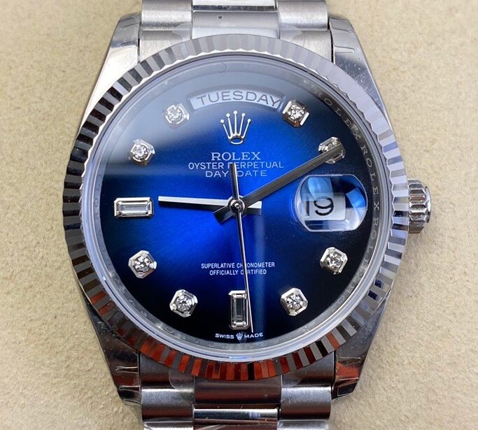 EW Factory Fake Rolex Day Date M128239-0023 Gradient Blue Dial