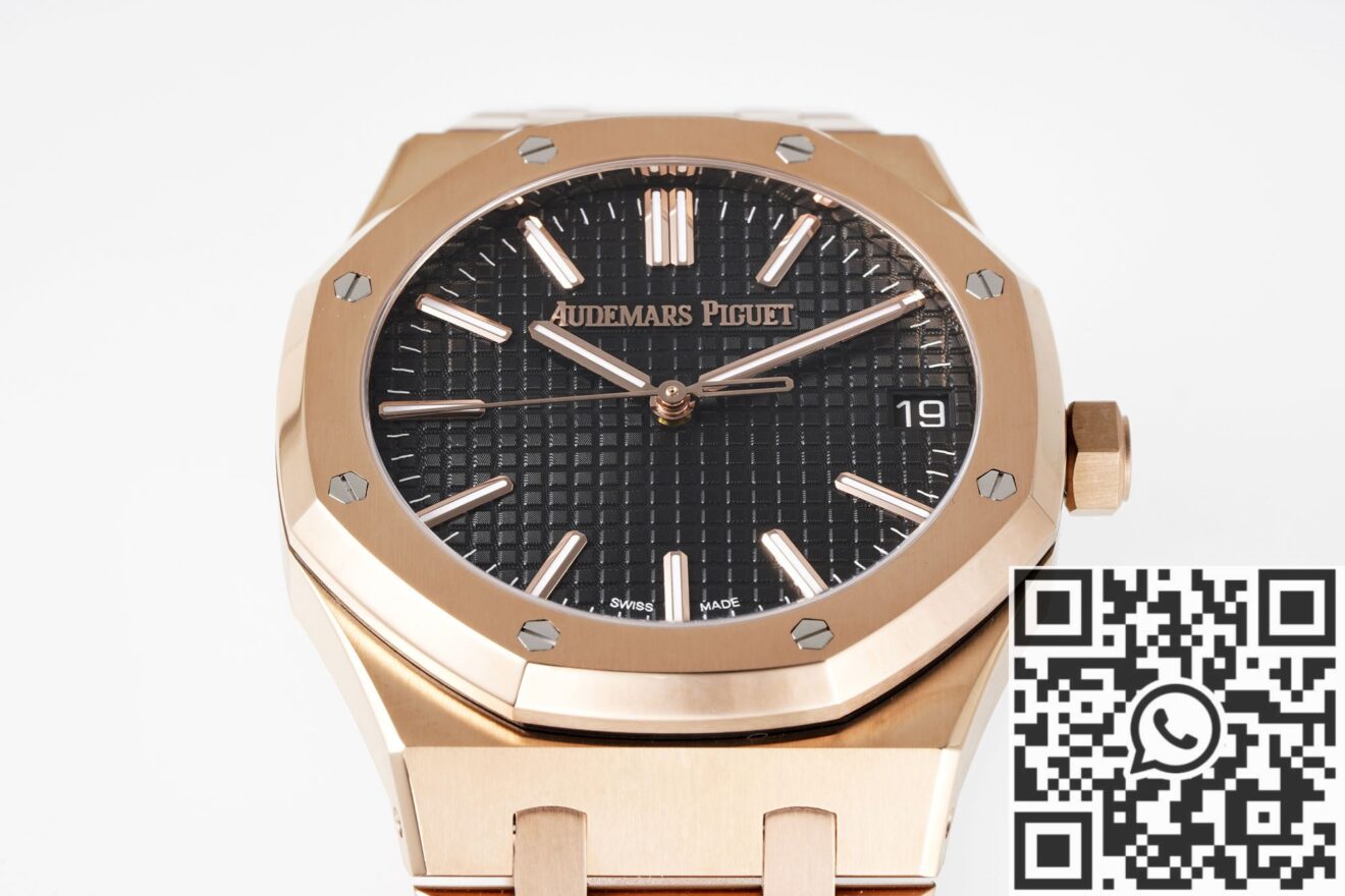 APS Factory Fake Audemars Piguet Royal Oak 15510OR.OO.1320OR.04 Rose Gold Black Dial Watch