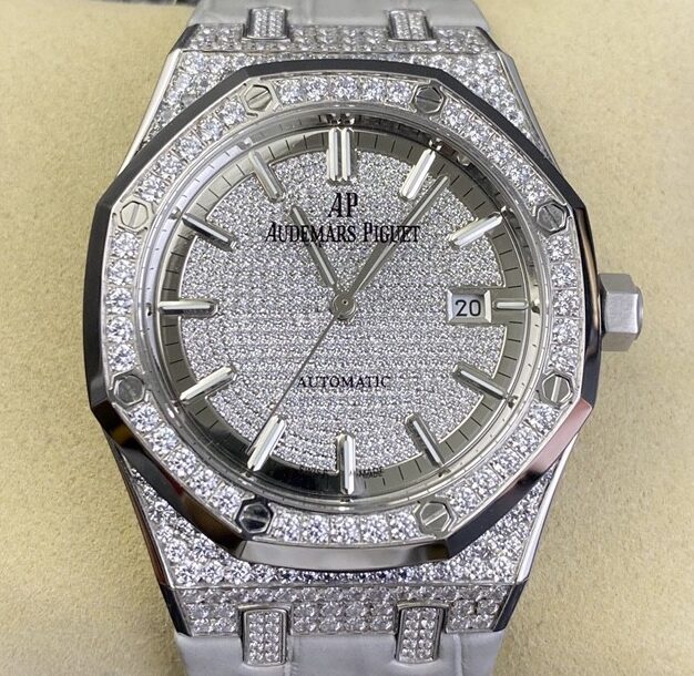 GS Factory Fake Audemars Piguet Royal Oak 15452BC.ZZ.D019CR.01 Diamond Watches