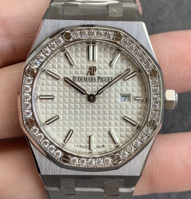 JF Factory Replica Audemars Piguet Royal Oak 67651ST.ZZ.1261ST.01 Silver Diamond Watch