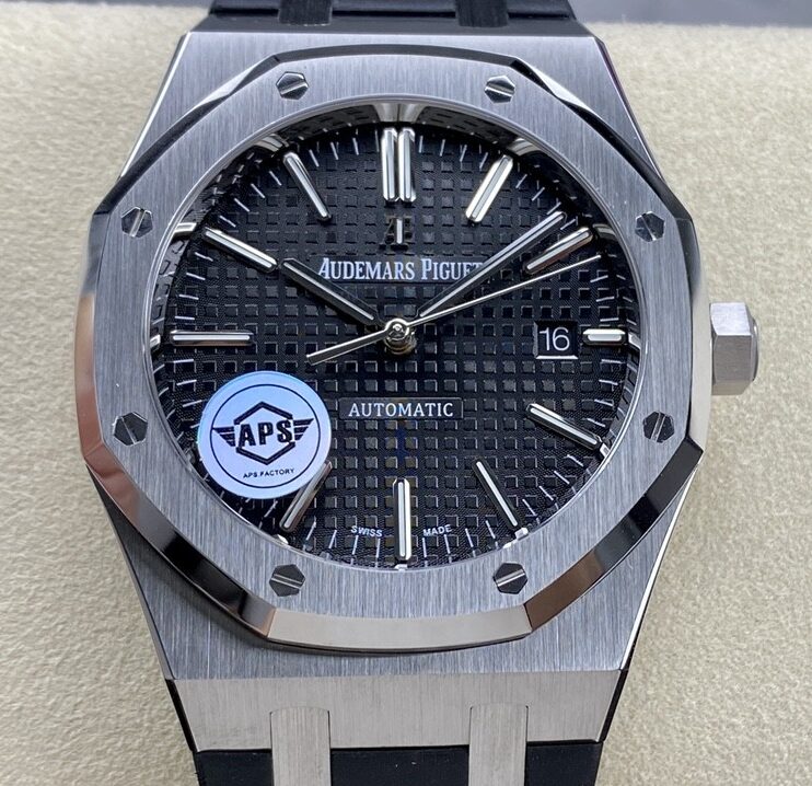 APS Factory Replica Audemars Piguet Royal Oak 15400 Black Dial Rubber Strap