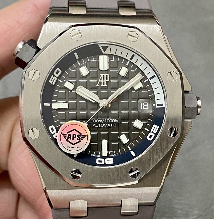 APS Factory Replica Audemars Piguet Royal Oak Offshore 15720ST.OO.A009CA.01 Grey Dial