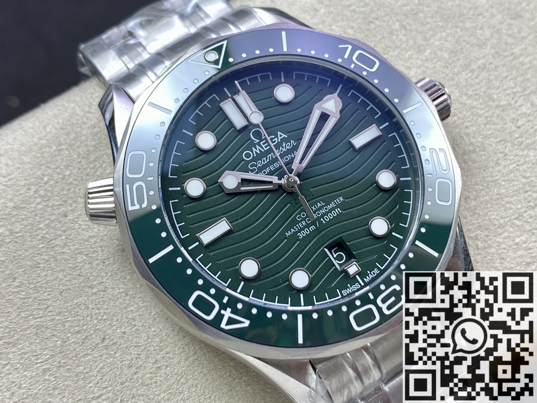 VS Factory Replica Omega Seamaster Diver 300M 210.30.42.20.10.001 Green Dial