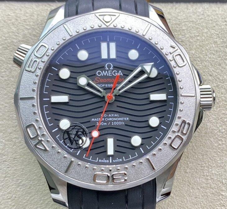 VS Factory Fake Omega Seamaster Diver 300M 210.32.42.20.01.002 Black Dial