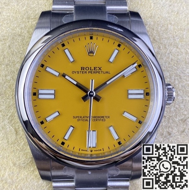 Clean Oyster Perpetual Watches - Rolex M124300-0004