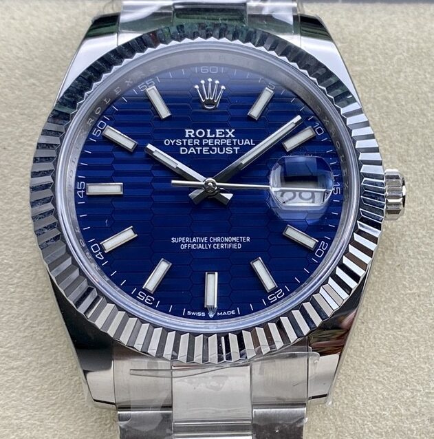 Replica Rolex VS Real ARF Datejust M126334-0031 bright blue