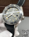 VS Omega Speedmaster Replica 215.32.44.21.01.002