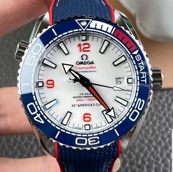 Omega Seamaster America's Cup 215.32.43.21.04.001 White Dial