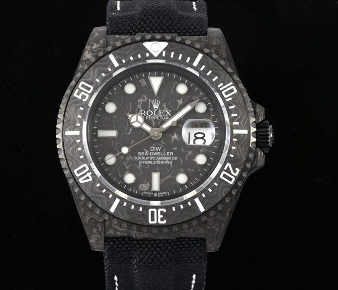 DIW Custom Rolex Replica Sea-Dweller Carbon Fiber Case White Scale – A Revolution in Modern Dive Watches